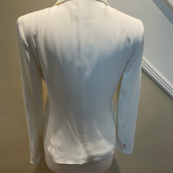 Massimo Dutti Crepe Cream Blazer - Picture 5 of 7